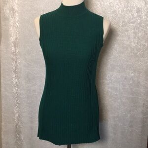 The Limited Mock Turtleneck knit sleeveless Top in Forest Green  Size S